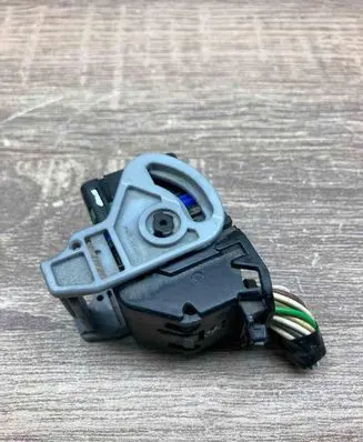 Volkswagen PASSAT B6 Plug wire 44200101906B