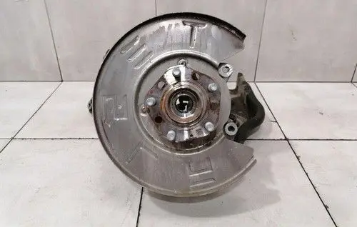 Tesla Model 3 Rear wheel hub 104441100G