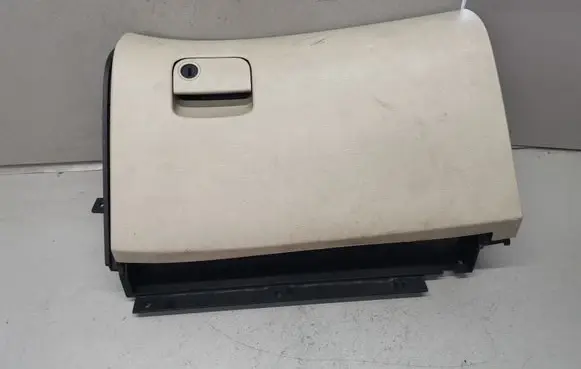 Subaru Legacy Glove box set 