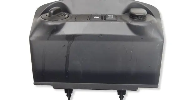 Nissan Navara D23 Panel trim 682464KJ0A 204201612231300W