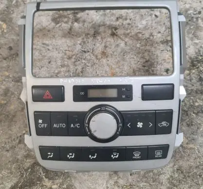 Toyota Avensis Verso Climate control unit