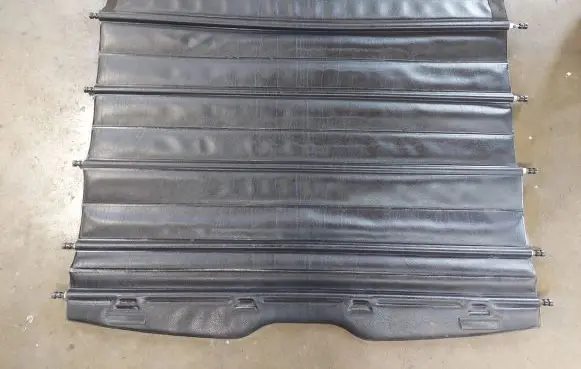 Volkswagen PASSAT B4 Parcel shelf load cover 