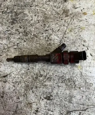 Renault Laguna II Fuel injector 0445110021