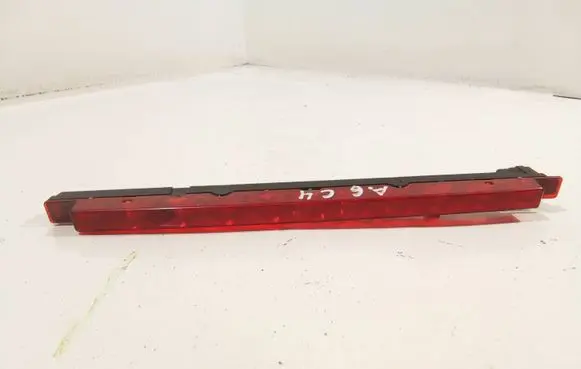 Audi A6 S6 C4 4A Third/center stoplight 8d9945097b