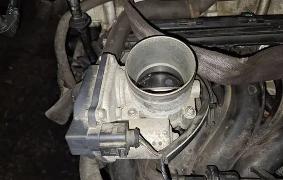 Seat Ibiza IV (6J,6P) Throttle valve 03c133062c a2c53030936