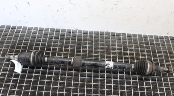 Toyota Verso-S Front driveshaft