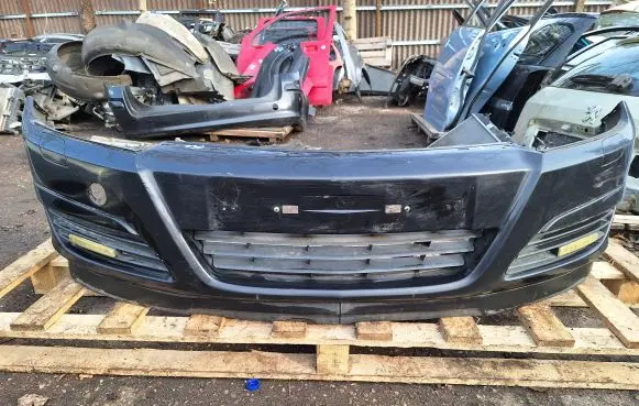 Opel Astra H Front bumper