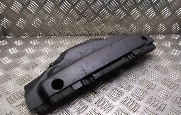 BMW 7 E65 E66 Other engine bay part