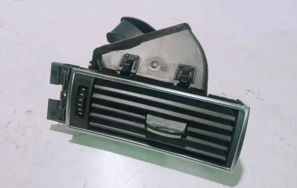 Audi A6 S6 C6 4F Dashboard side air vent grill/cover trim 4F1820902A