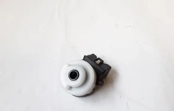Mitsubishi L200 Ignition lock contact 1G2STACC