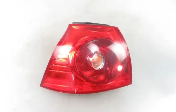 Volkswagen Golf V Rear/tail lights 1K6945095AA