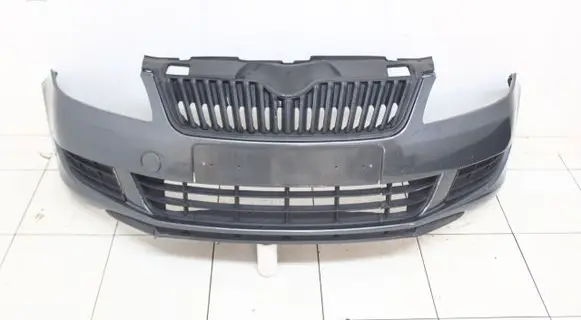 Skoda Fabia Mk2 (5J) Front bumper