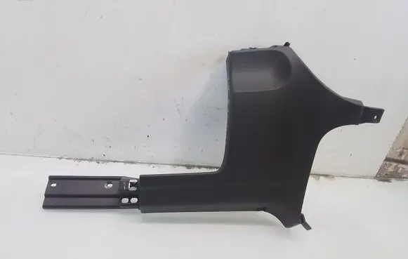 Volkswagen Golf V Dashboard lower bottom trim panel 1K1858368