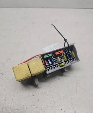 Renault Megane II Fuse module 13251