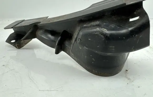 Audi A6 C7 Fender mounting bracket 4G0805234