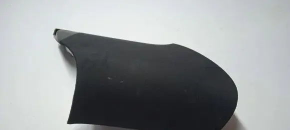 Volkswagen Touareg II (D)pillar trim (top) 7P6867277