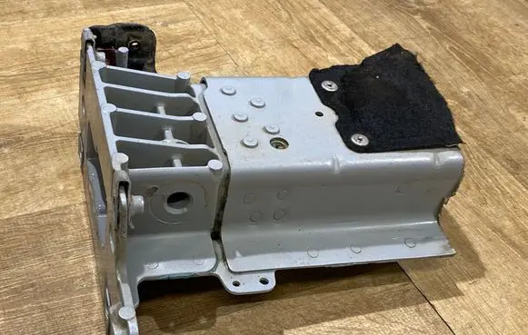 Land Rover Discovery Sport other engine part CPLA17A793AD