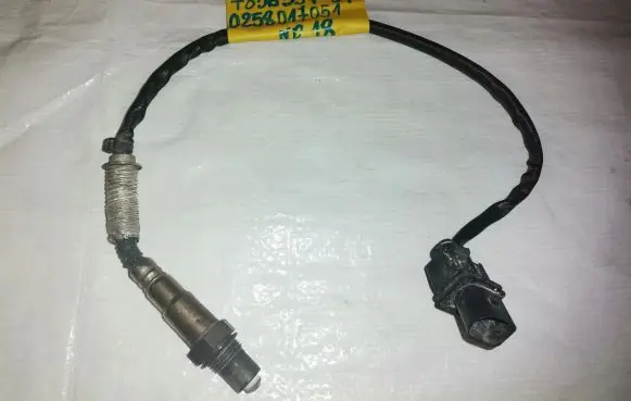 BMW 5 E60 E61 Lambda probe sensor 0258017051