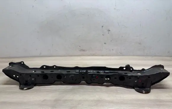 Toyota Yaris Top upper radiator support slam panel 