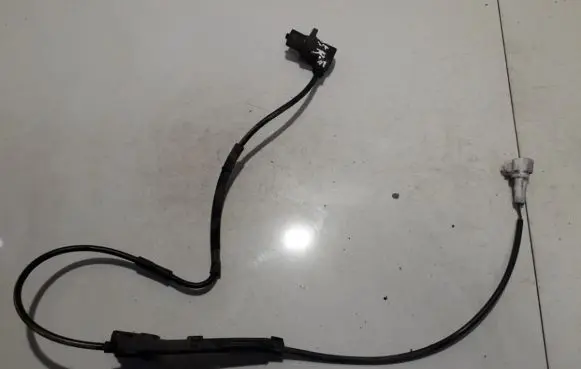 Toyota Corolla Verso AR10 ABS brake wheel speed sensor 8954202040 89542-02040