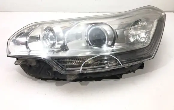 Headlight/headlamp