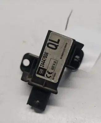 Opel Vectra C Tire pressure sensor 24447608