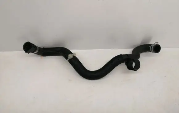 Jaguar I-Pace Engine coolant pipe/hose L9D38D152AA