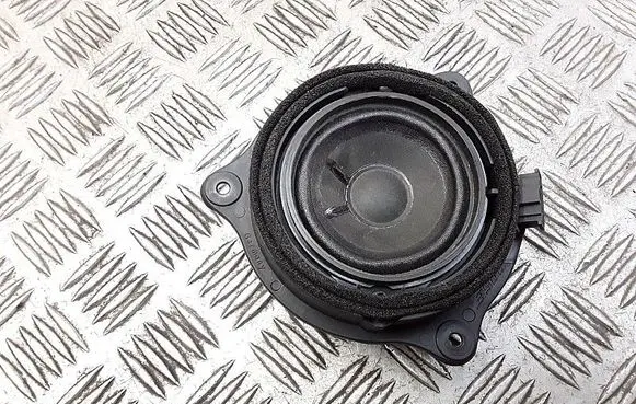 Audi A6 S6 C6 4F Front door speaker 426223