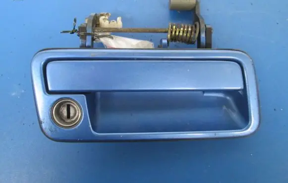Mazda 323 Front door exterior handle