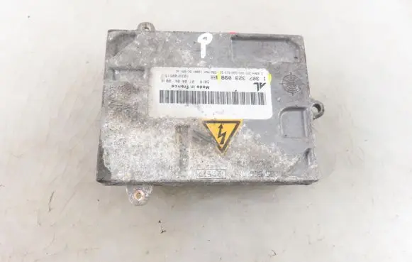 Volvo V50 Headlight ballast module Xenon 1307329098