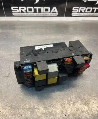 Mercedes-Benz CLK A209 C209 Fuse module 2095451001