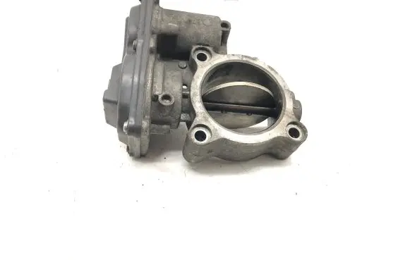 BMW 5 F10 F11 Throttle valve 10378517 7810752