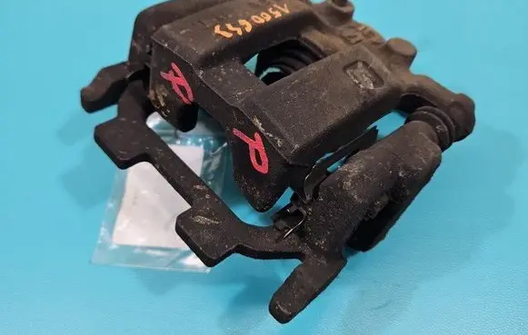 Rear brake caliper