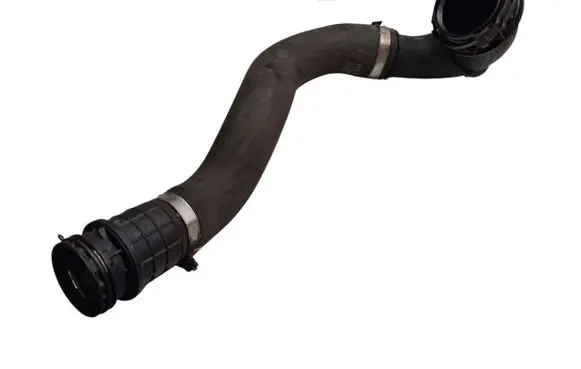 Opel Insignia A Intercooler hose/pipe 39018802