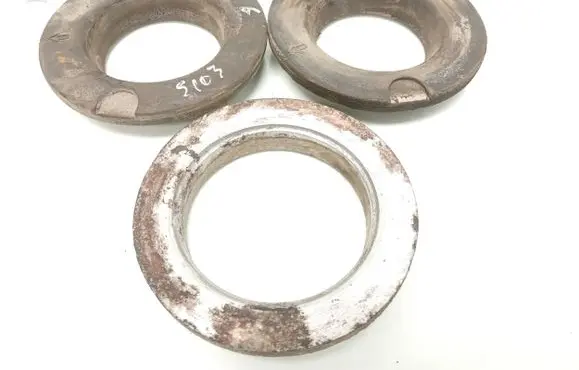 Nissan Pathfinder R51 Rear coil spring rubber mount 100479