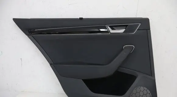 Skoda Superb B8 (3V) Rear door card panel trim