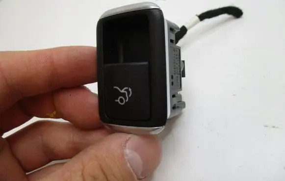 Peugeot Partner III Central console control unit A2129059200