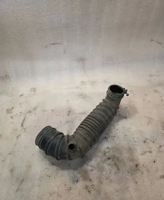 Mitsubishi Pajero Turbo air intake inlet pipe/hose 