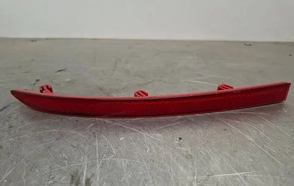 Volkswagen Tiguan Rear tail light reflector 5N0945105