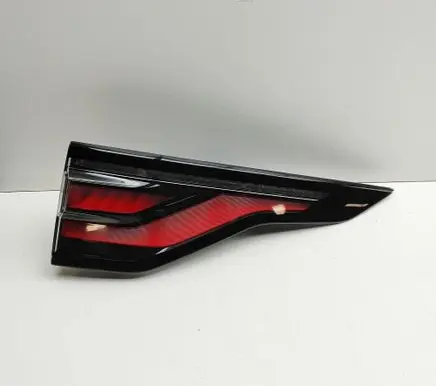 Land Rover Discovery 5 Rear/tail lights MY4213404CD