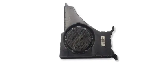 Fiat Freemont Subwoofer speaker 05064946AA