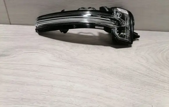Mercedes-Benz CLA C117 X117 W117 Mirror indicator light A0999061902