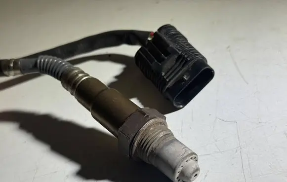 BMW 7 G11 G12 Lambda probe sensor 8650474
