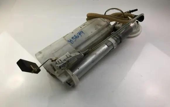 Volkswagen Phaeton Fuel injection high pressure pump 3D0919679