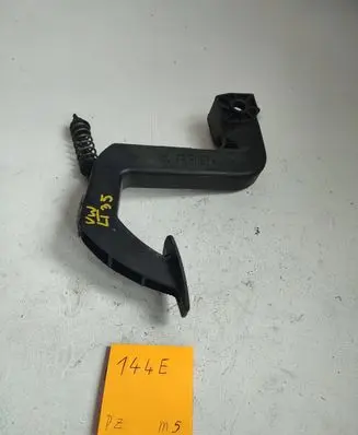 Volkswagen II LT Clutch pedal A9012902416
