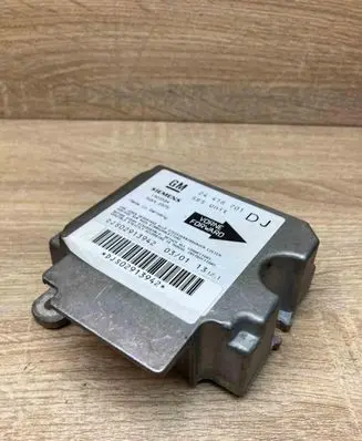 Opel Vectra B Airbag control unit/module 24416701 5WK42975