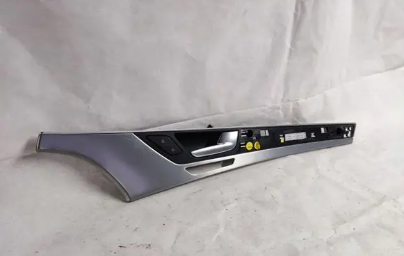 Audi A8 S8 D4 4H Other front door trim element 4H0867102