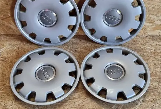 Audi A4 S4 B7 8E 8H R16 wheel hub/cap/trim 4B0601147D
