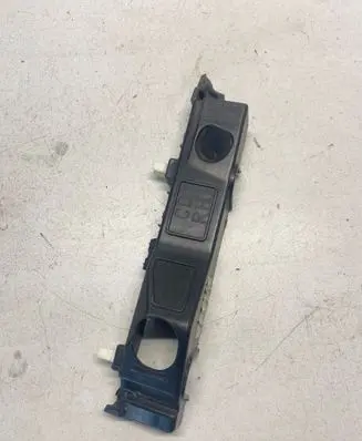KIA Ceed Front bumper mounting bracket 86514J7000 86516J7000