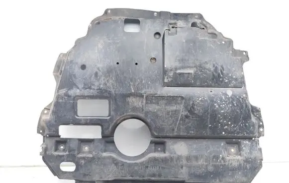 Toyota Auris E180 Engine splash shield/under tray 5141002170
